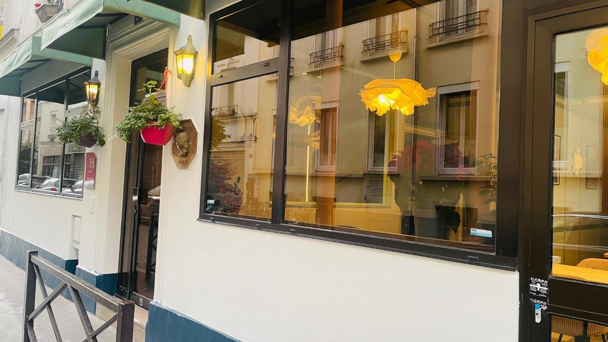 Amadeus Hotel Paris Exterior foto