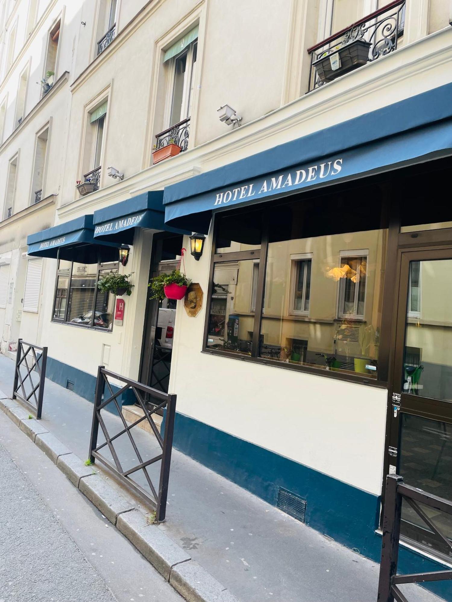 Amadeus Hotel Paris Exterior foto